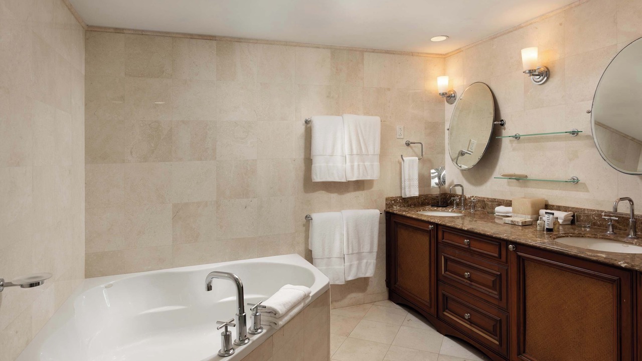 Photo of Bathroom in Little Battaleys