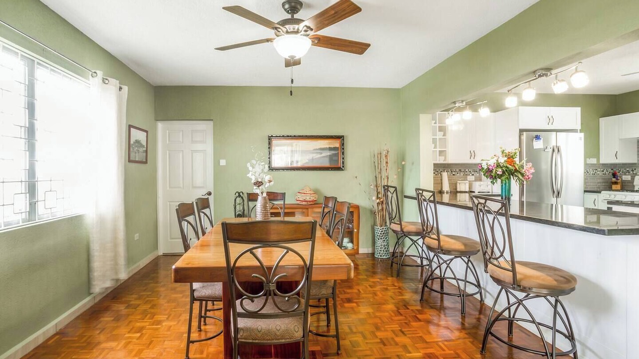 Photo of Livingroom in Gibbons