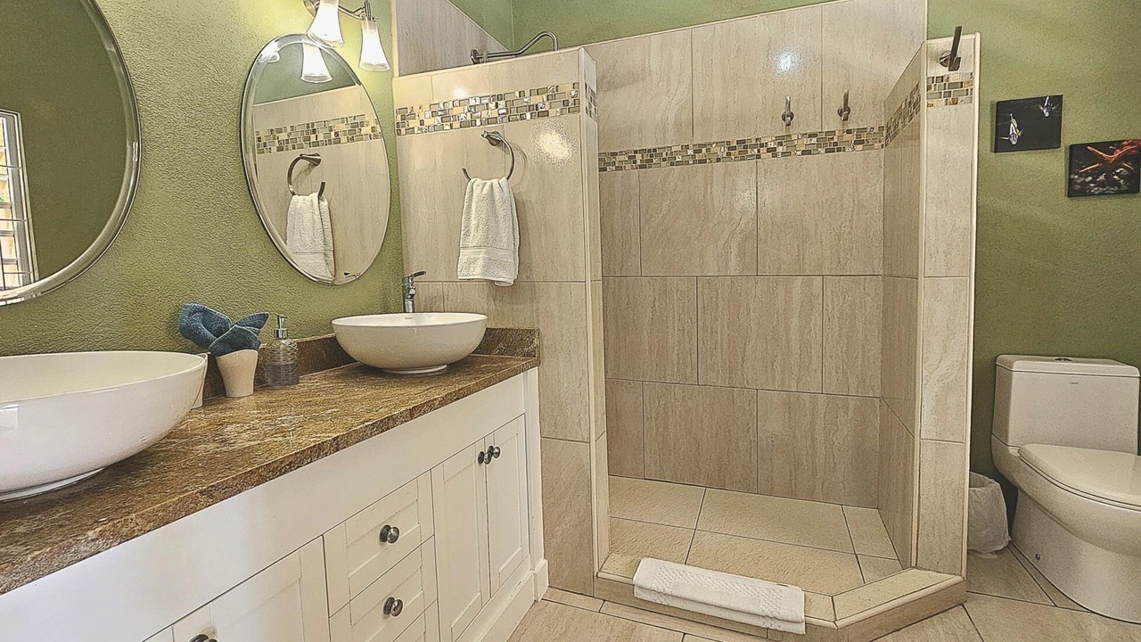 Photo of Bathroom in Gibbons