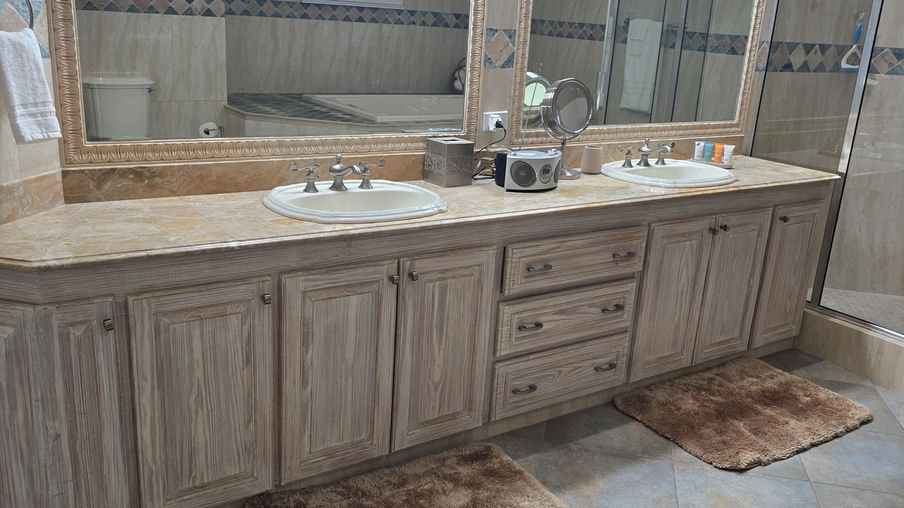 Photo of Bathroom in Holder's Hill