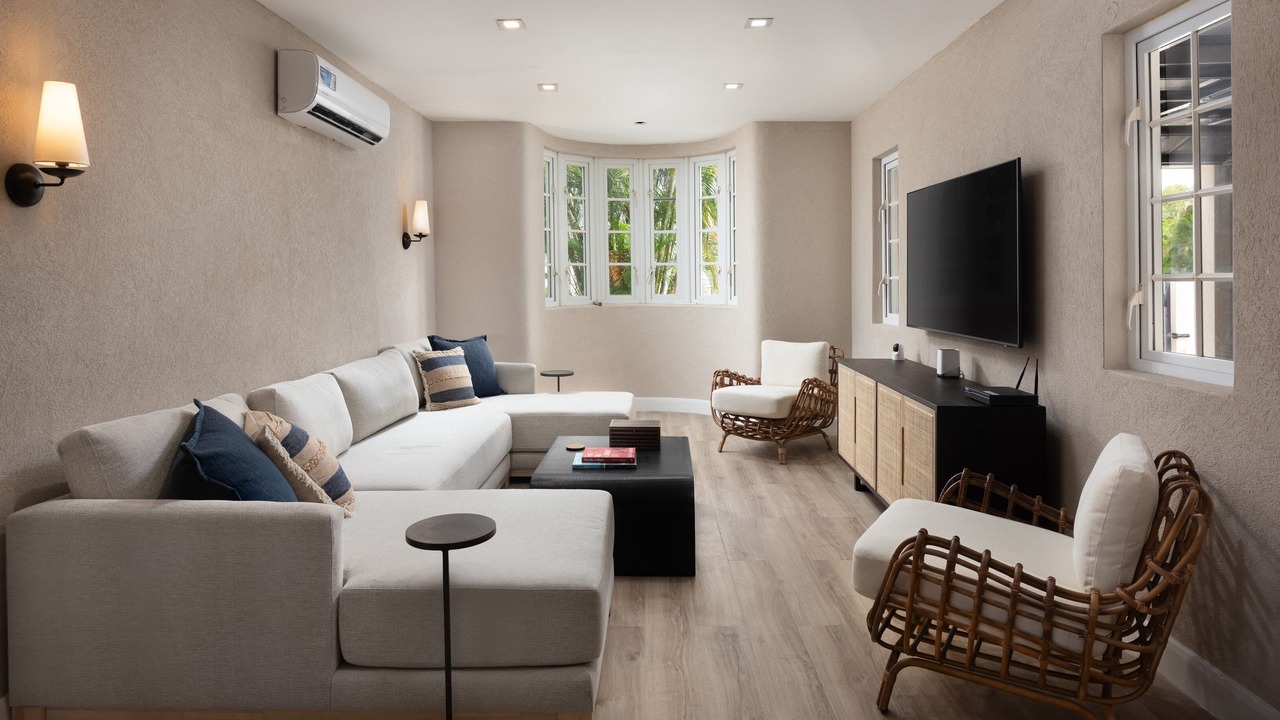 Photo of Livingroom in Dover
