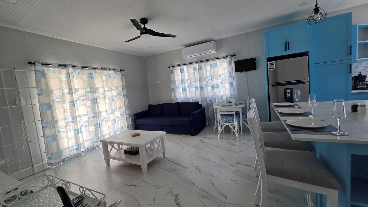 Photo of Livingroom in Fitts Village