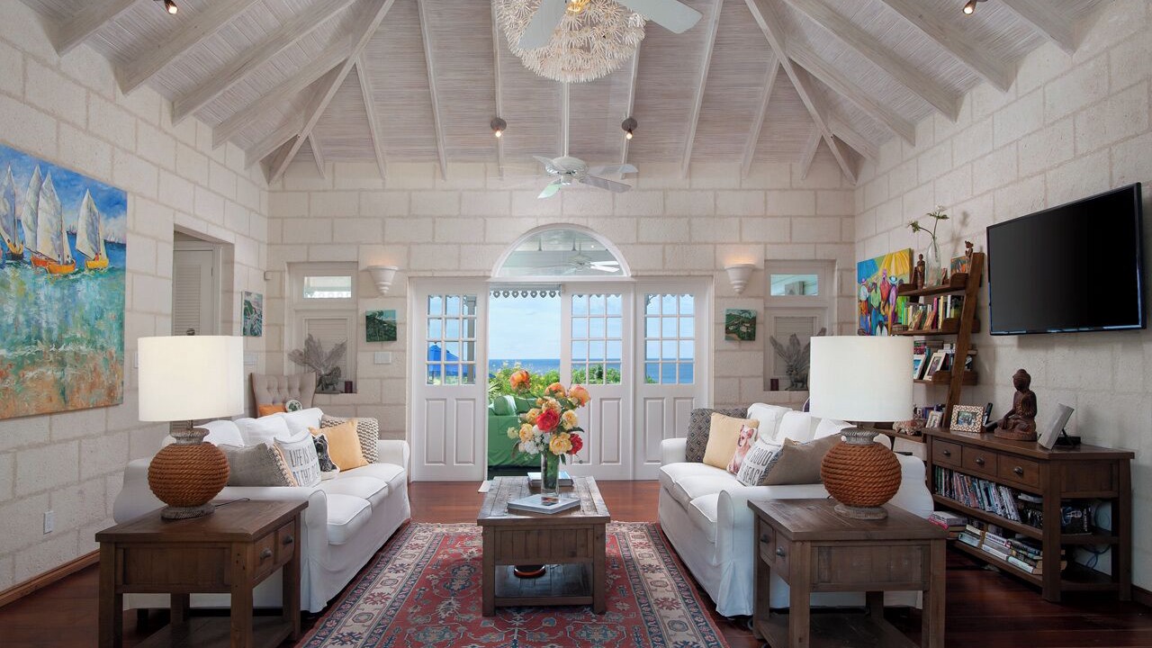 Photo of Livingroom in Weston