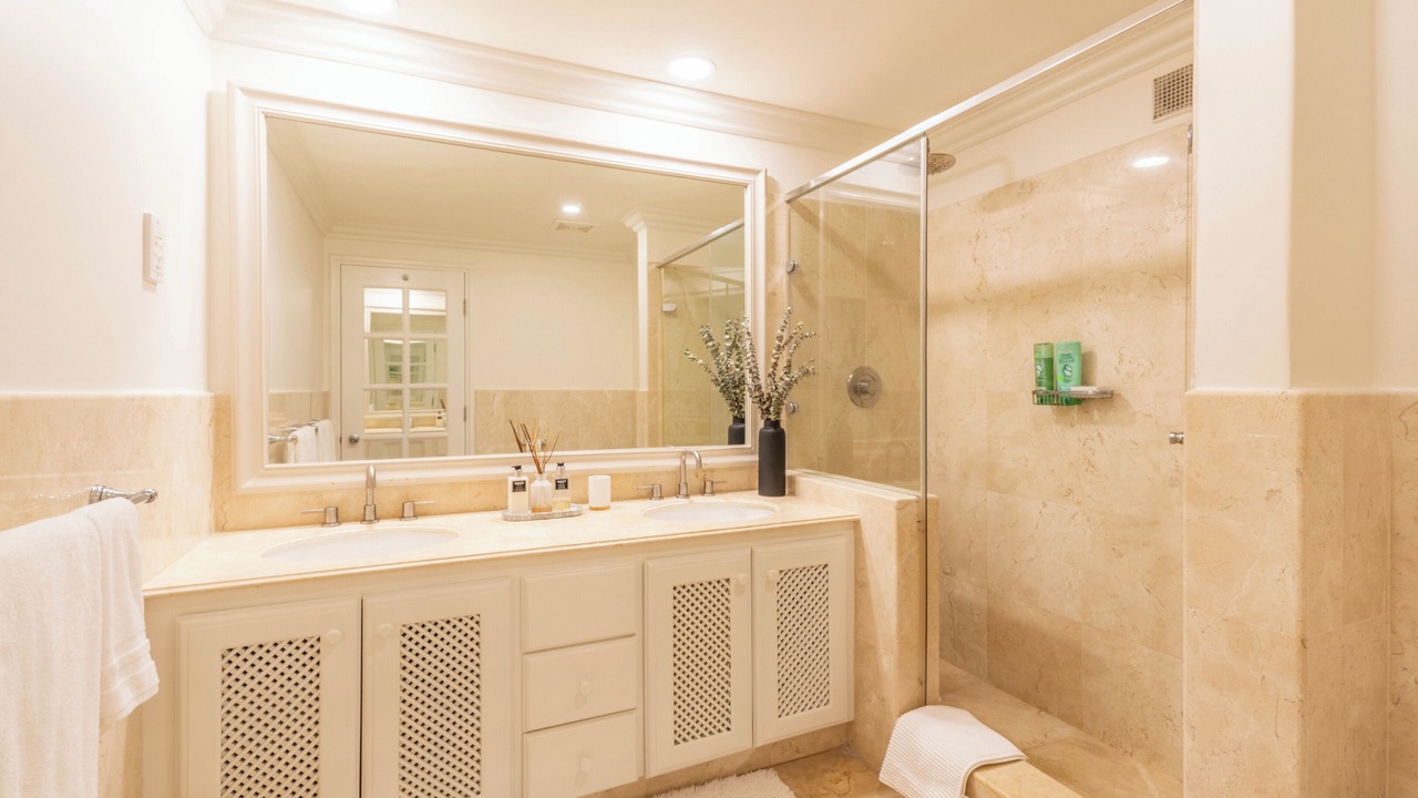 Photo of Bathroom in Douglas