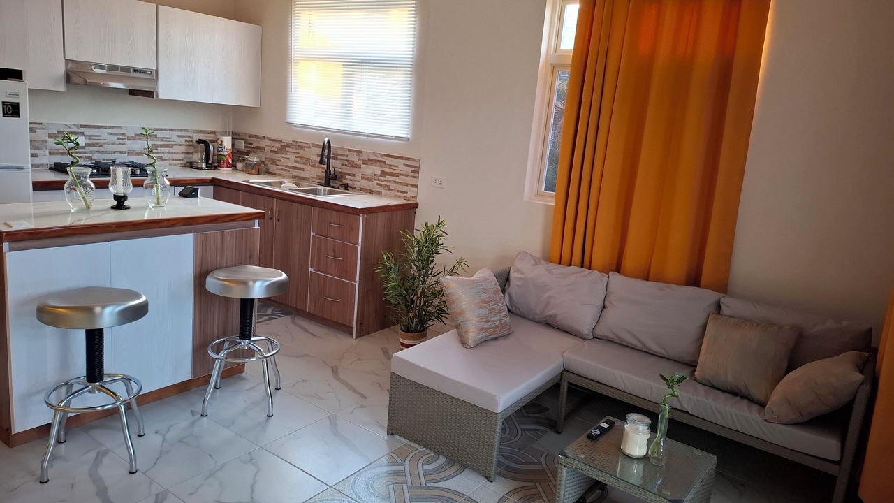 Photo of Livingroom in West Coast