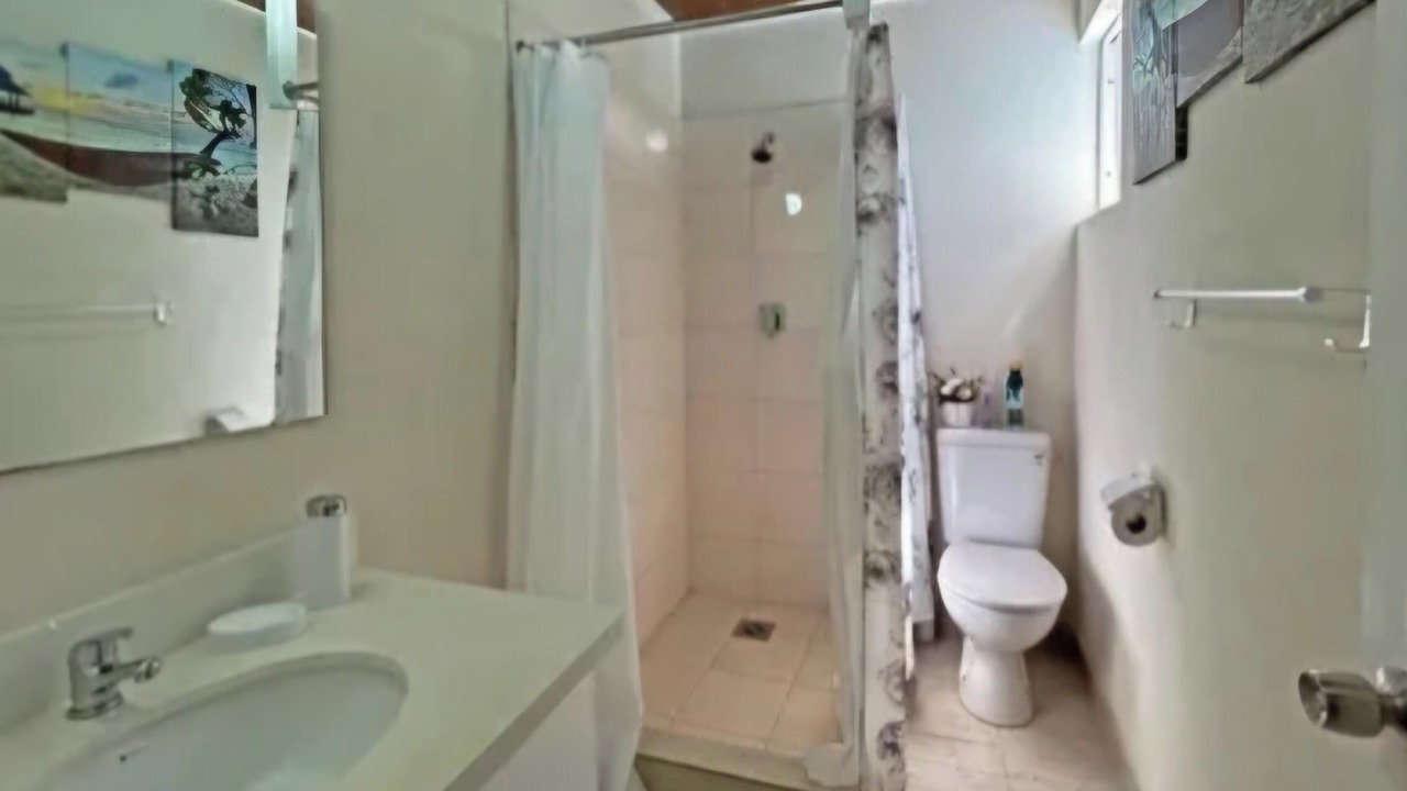 Photo of Bathroom in Durants