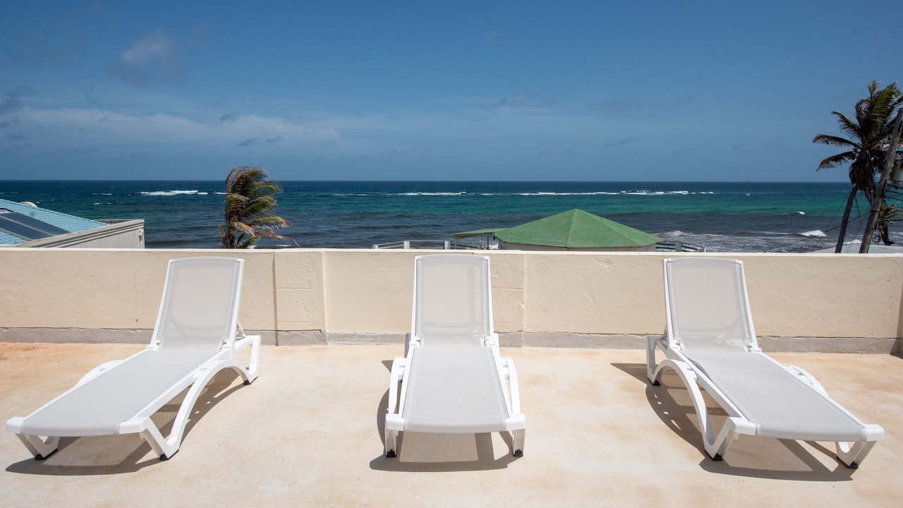 Photo of Patio Balcony in West Coast
