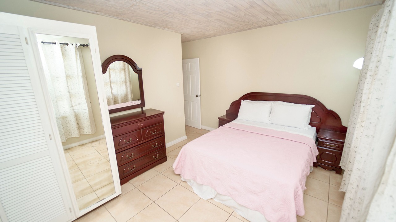 Photo of Bedroom in West Coast