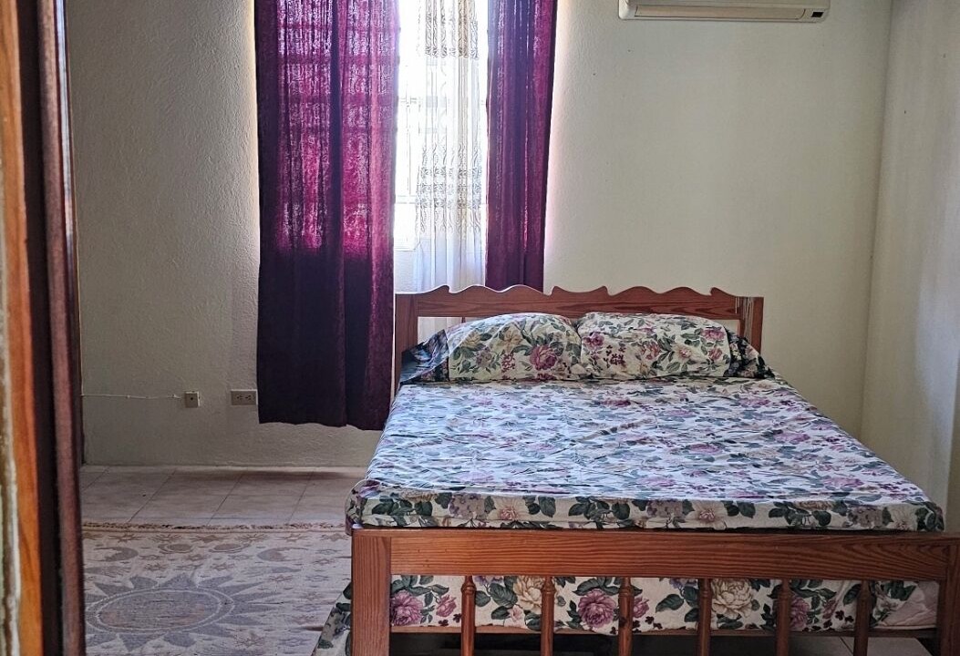 Photo of Bedroom in Halcyon Heights