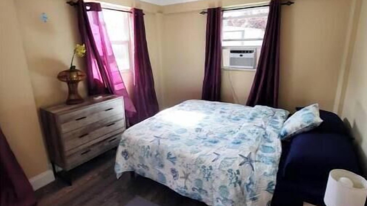 Photo of Bedroom in Oistins
