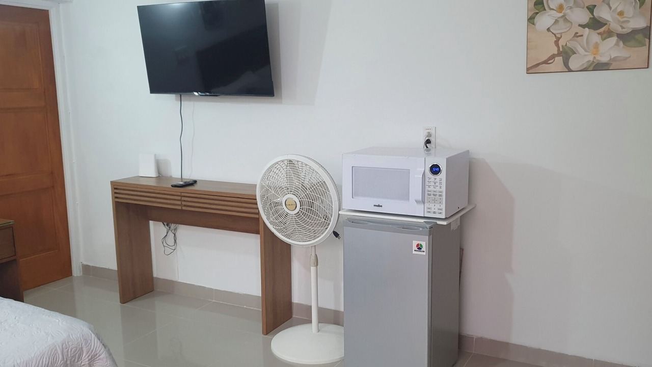 Photo of Bedroom in Oistins