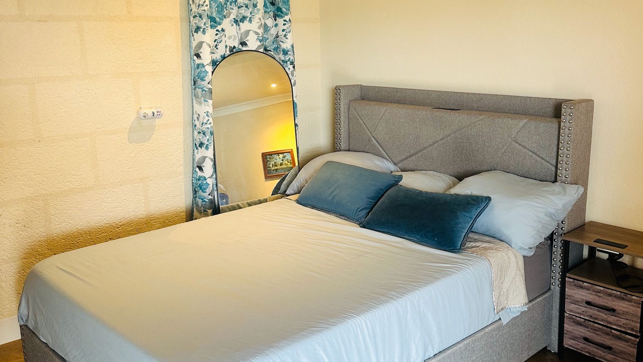 Photo of Bedroom in White Hill