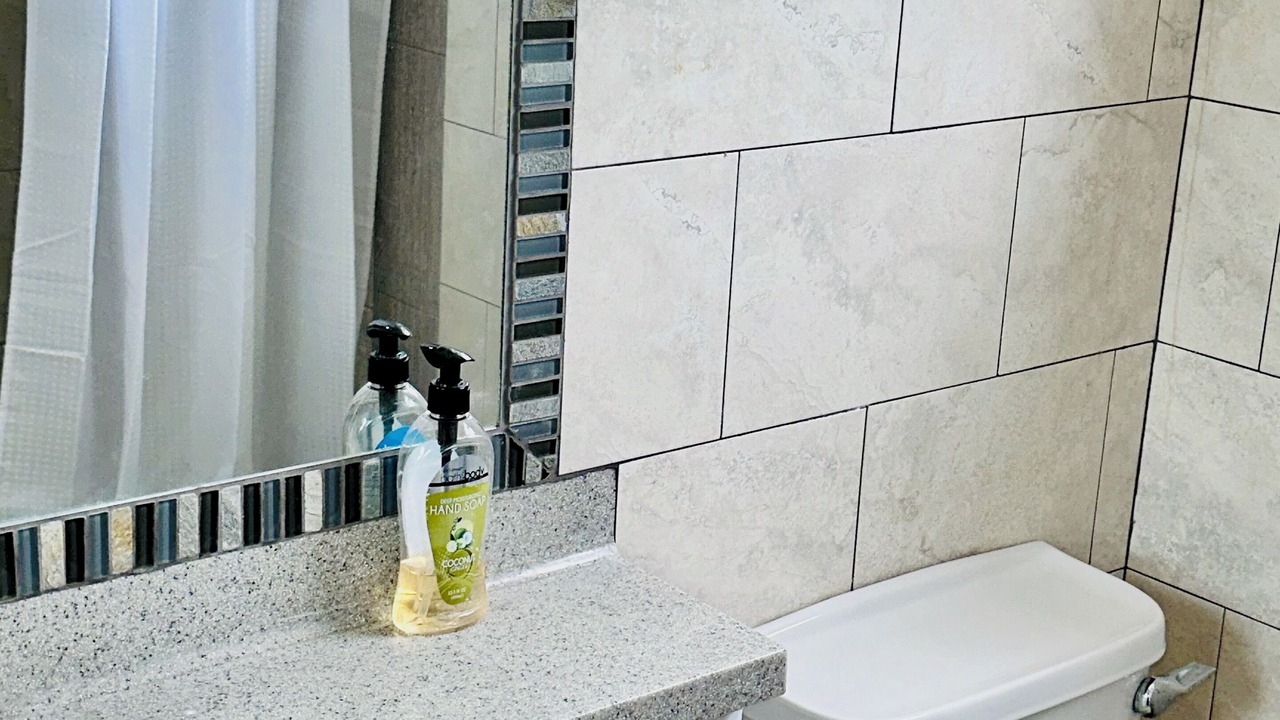 Photo of Bathroom in White Hill