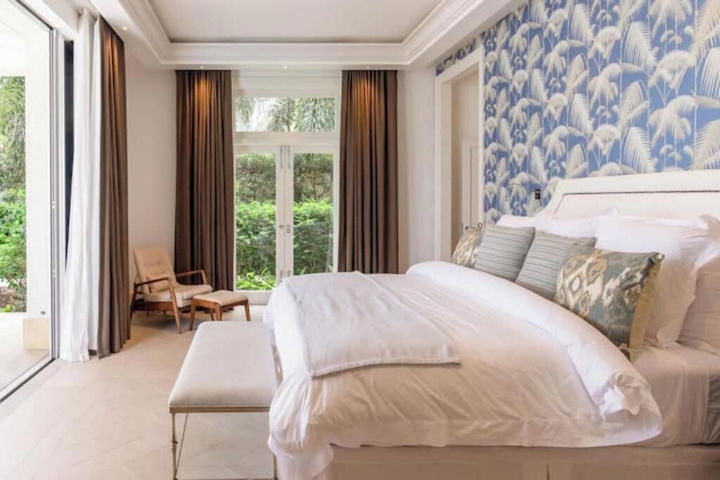 Photo of Bedroom in Halcyon Heights