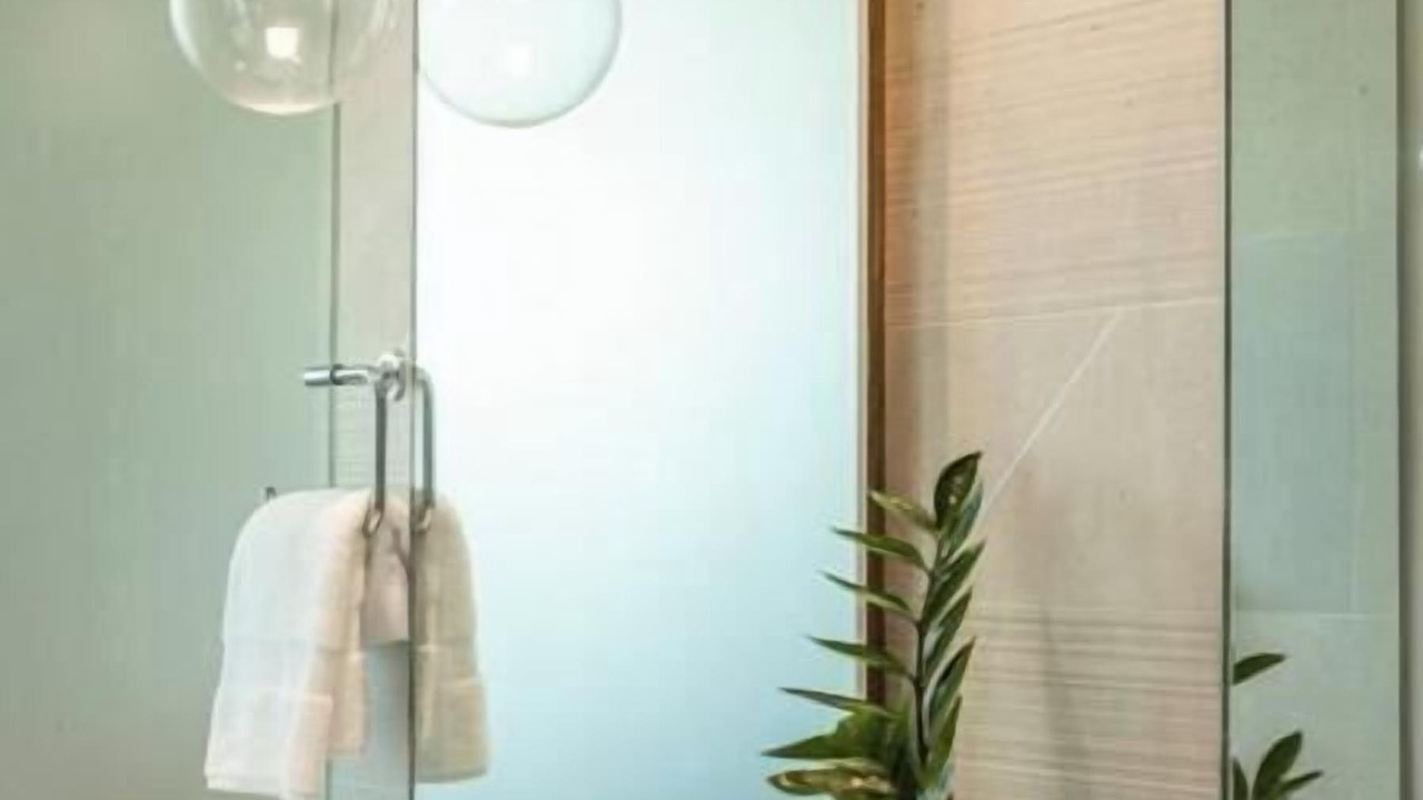 Photo of Bathroom in Halcyon Heights