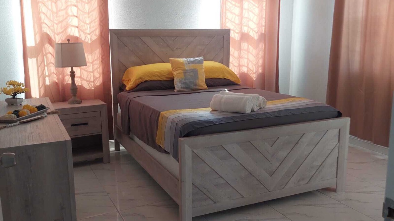 Photo of Bedroom in Enterprise
