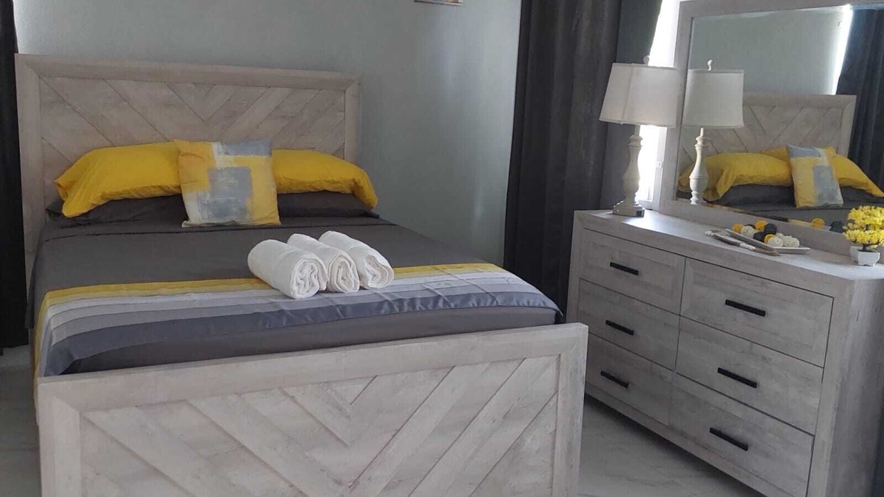 Photo of Bedroom in Enterprise
