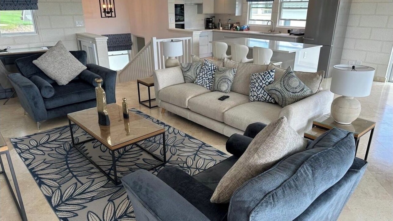 Photo of Livingroom in Halcyon Heights