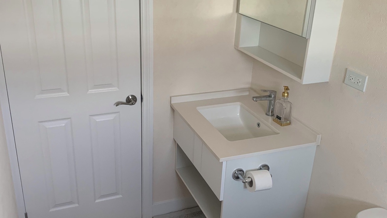 Photo of Bathroom in Oistins