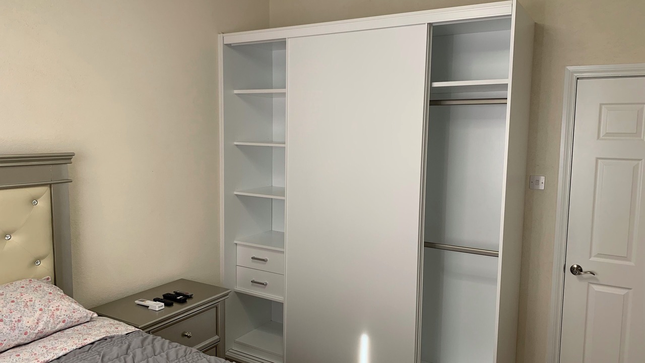 Photo of Bedroom in Oistins