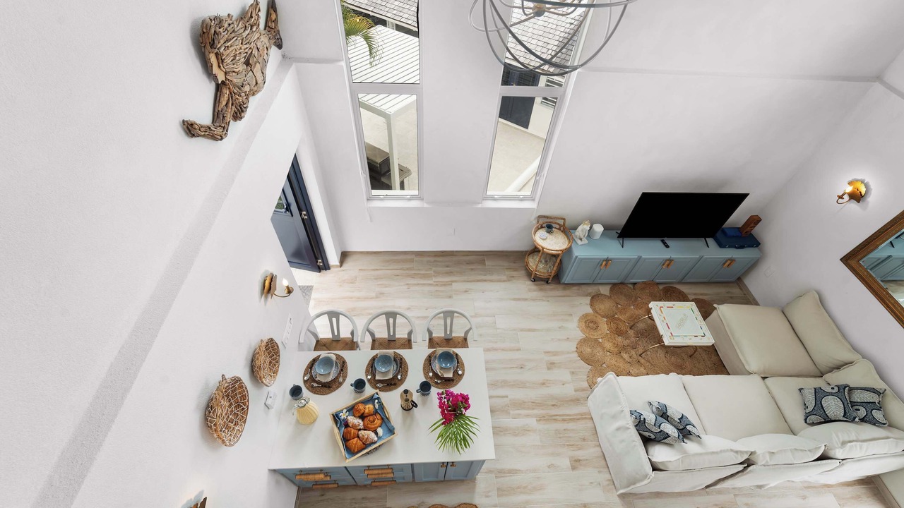 Photo of Livingroom in Holder's Hill