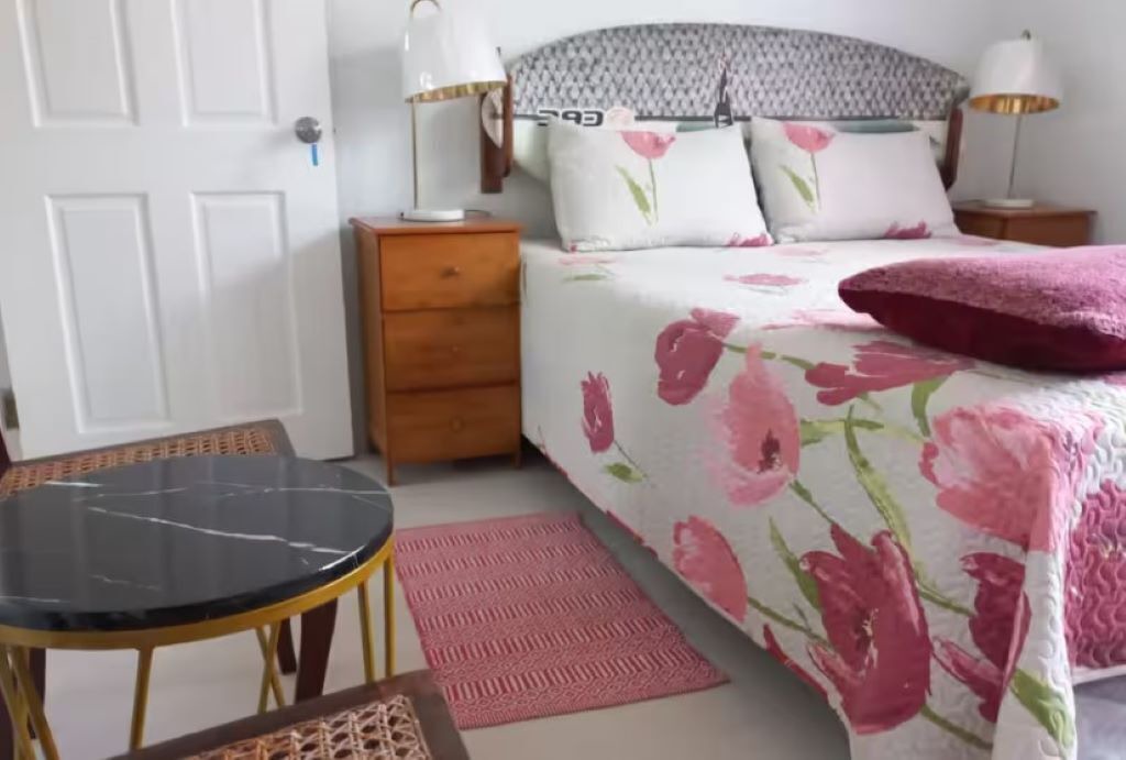 Photo of Bedroom in Garrison Historic Area