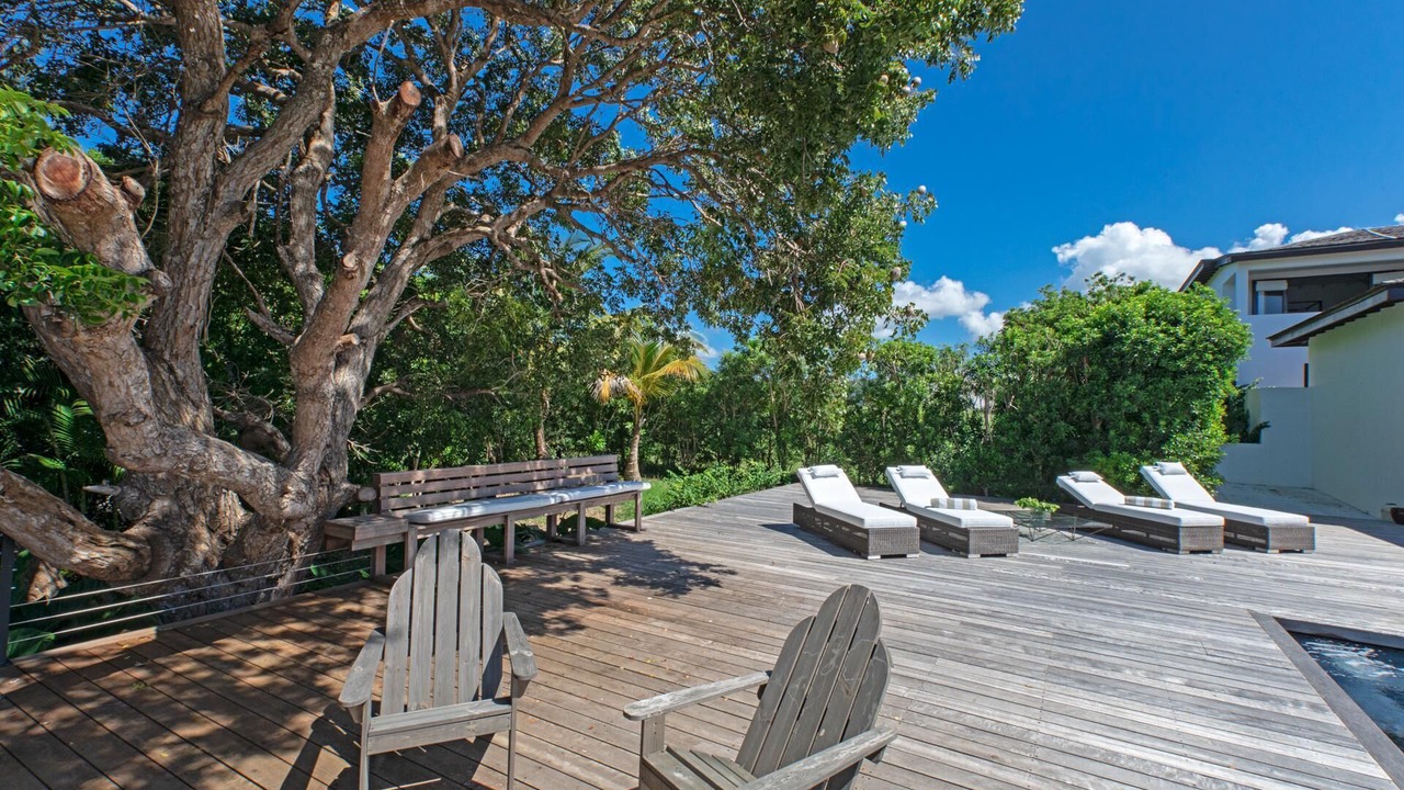 Photo of Patio Balcony in Forest Hills