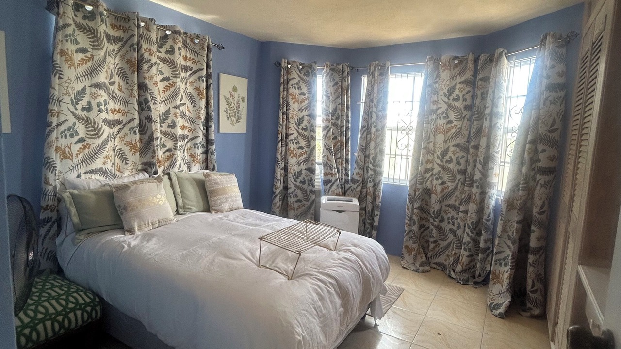 Photo of Bedroom in Inch Marlowe