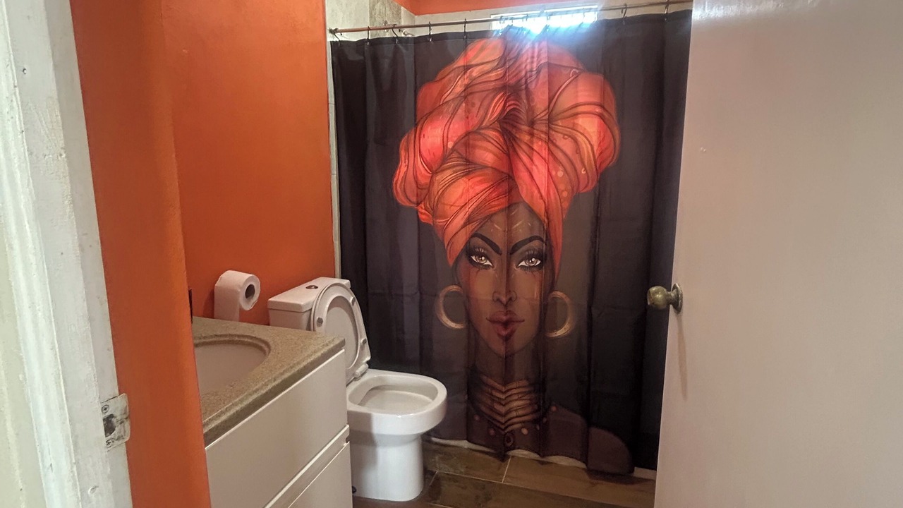 Photo of Bathroom in Inch Marlowe
