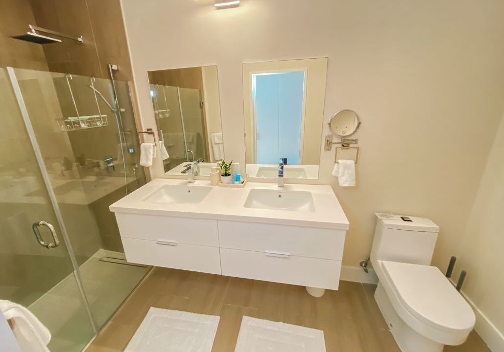 Photo of Bathroom in Little Battaleys