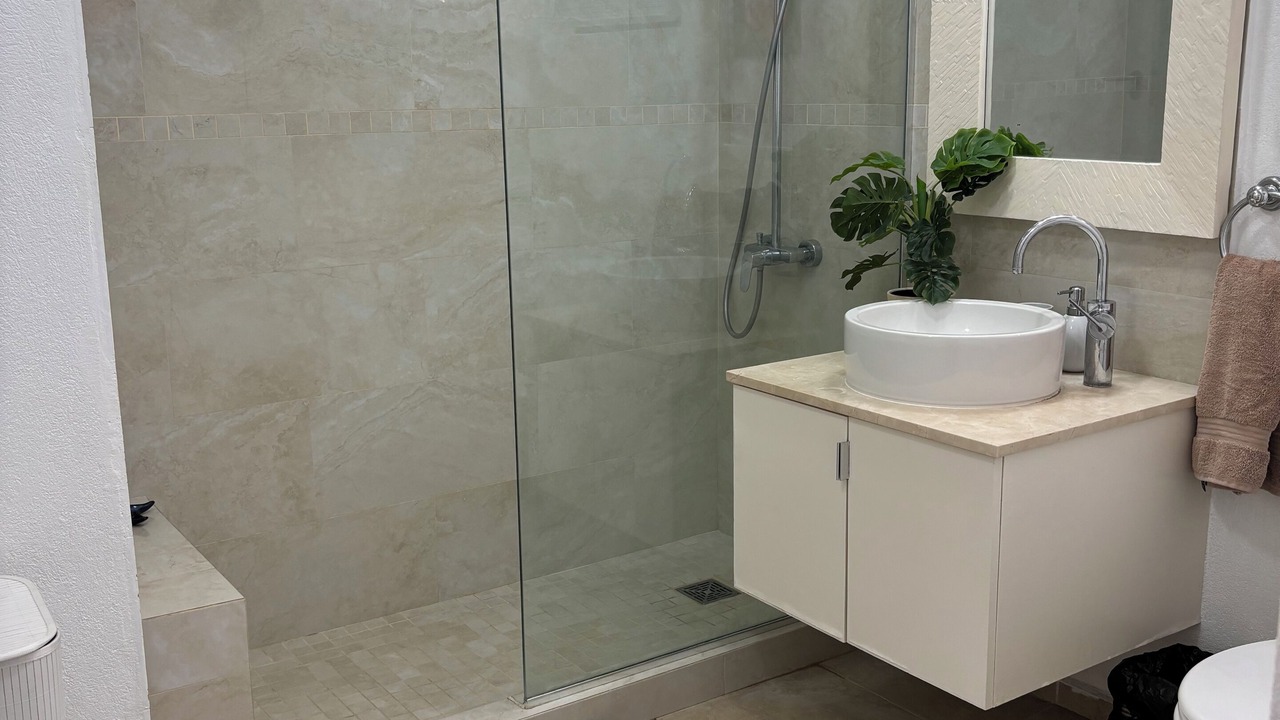 Photo of Bathroom in St. Lawrence Gap