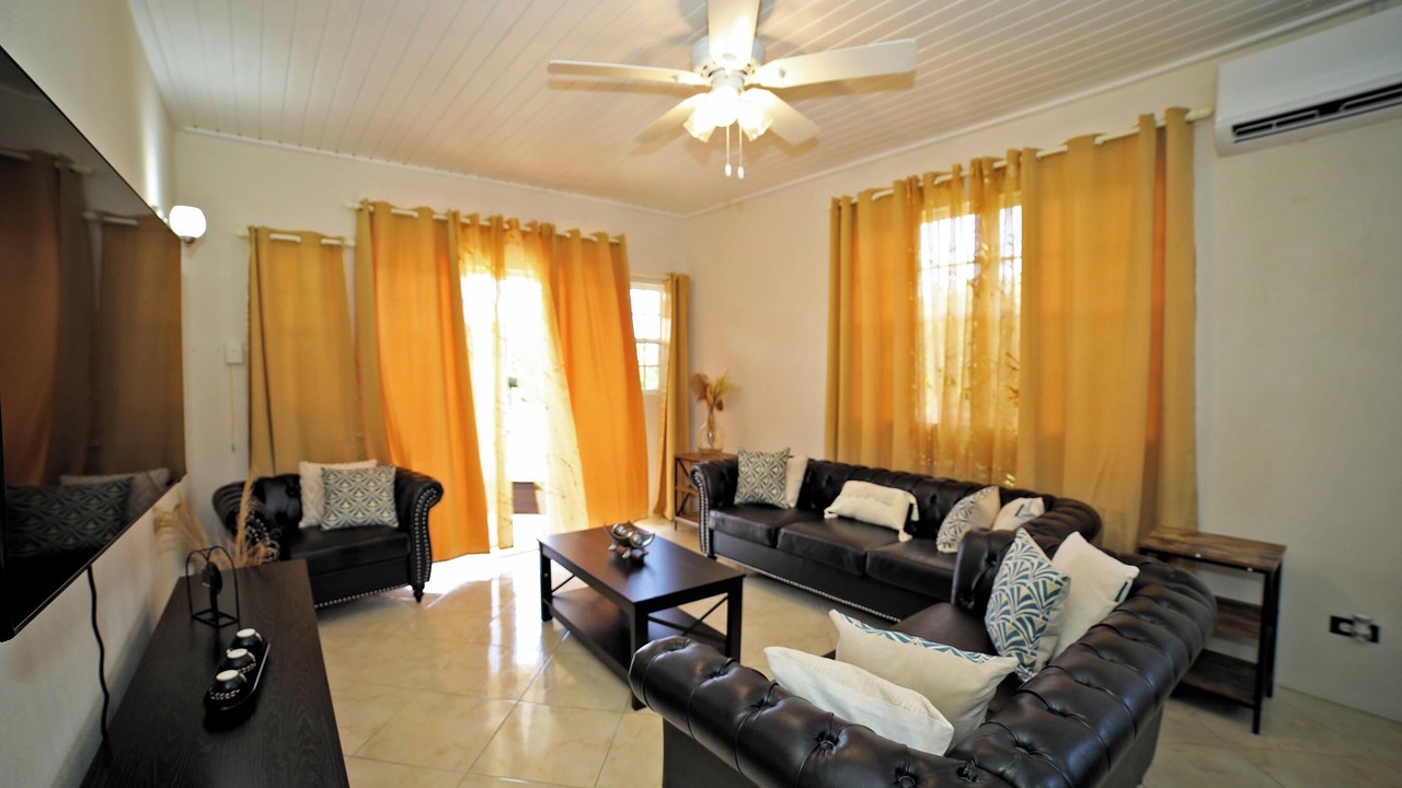 Photo of Livingroom in Work Hall
