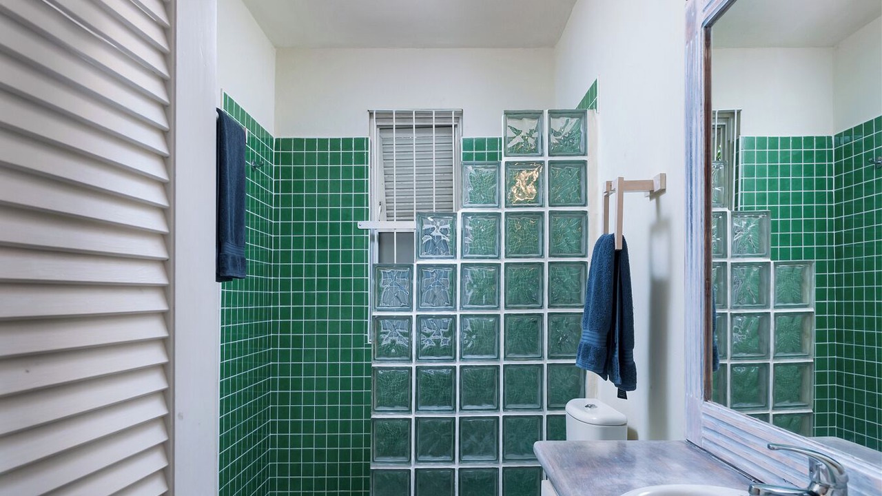 Photo of Bathroom in Silver Sands