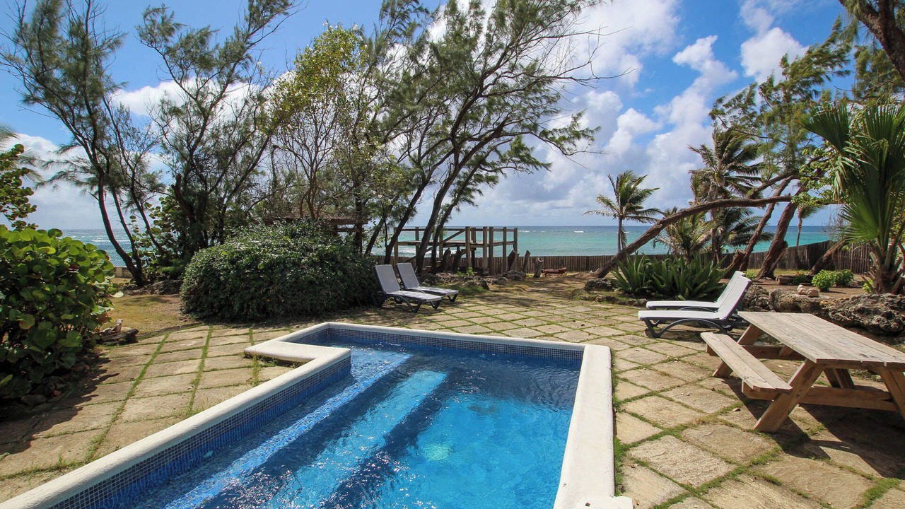 Photo of Outdoor in Silver Sands
