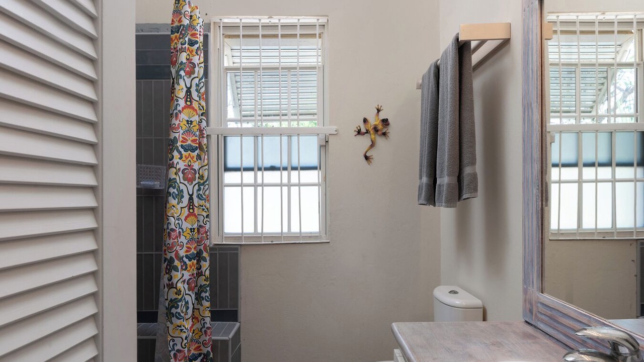 Photo of Bathroom in Silver Sands