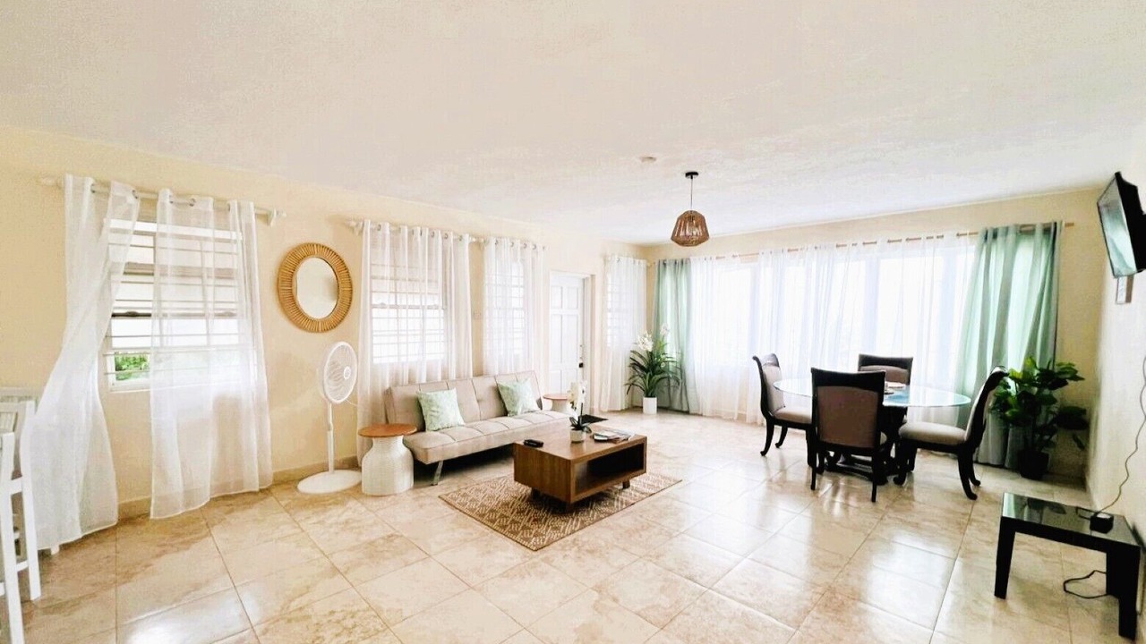 Photo of Livingroom in Silver Sands