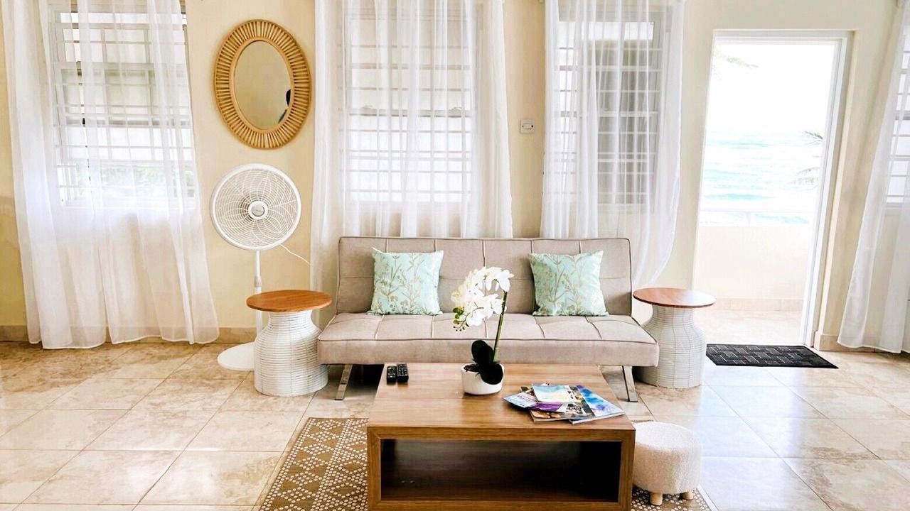 Photo of Livingroom in Silver Sands