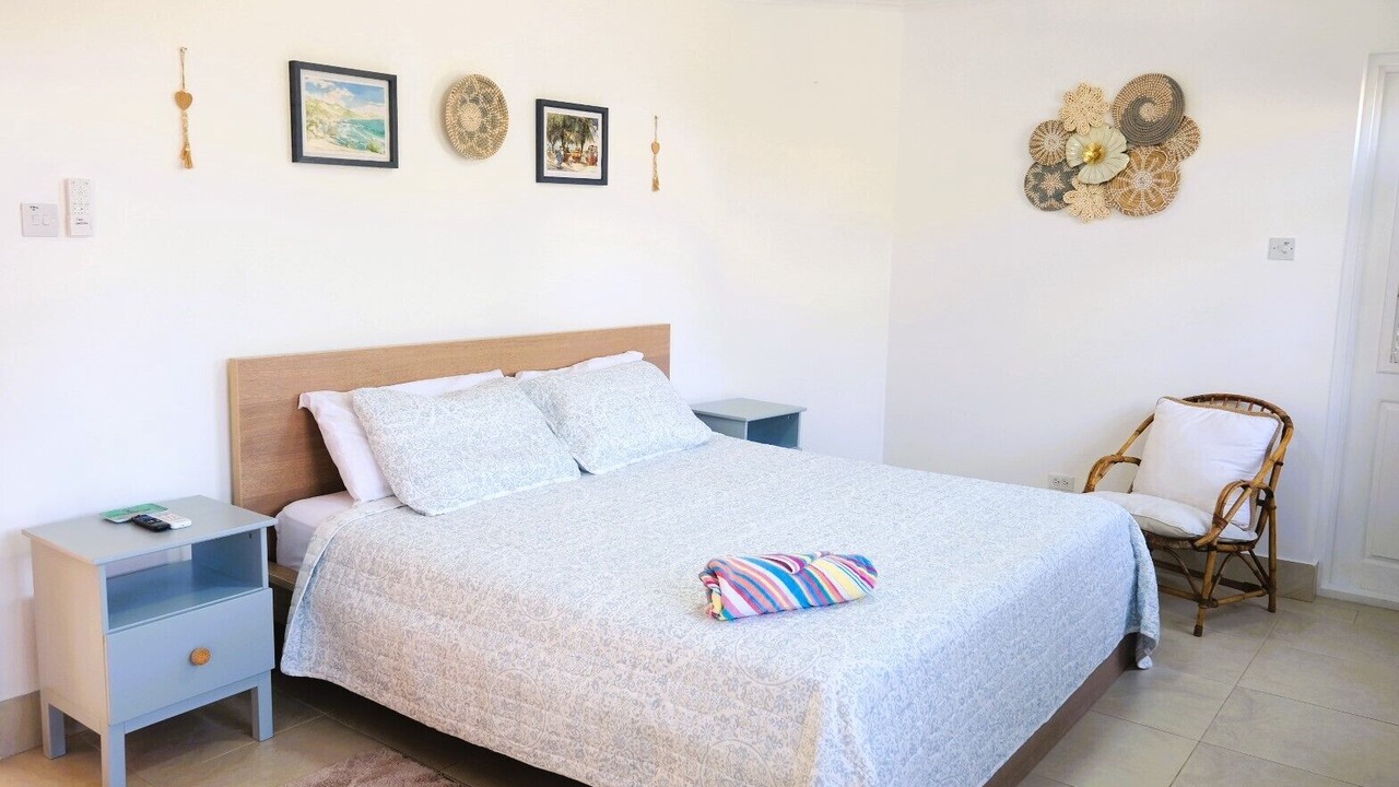 Photo of Bedroom in Enterprise