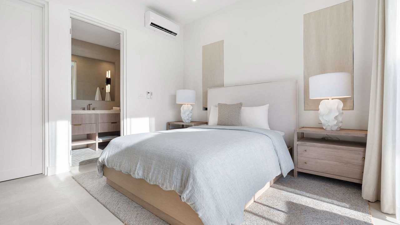 Photo of Bedroom in Reeds Bay