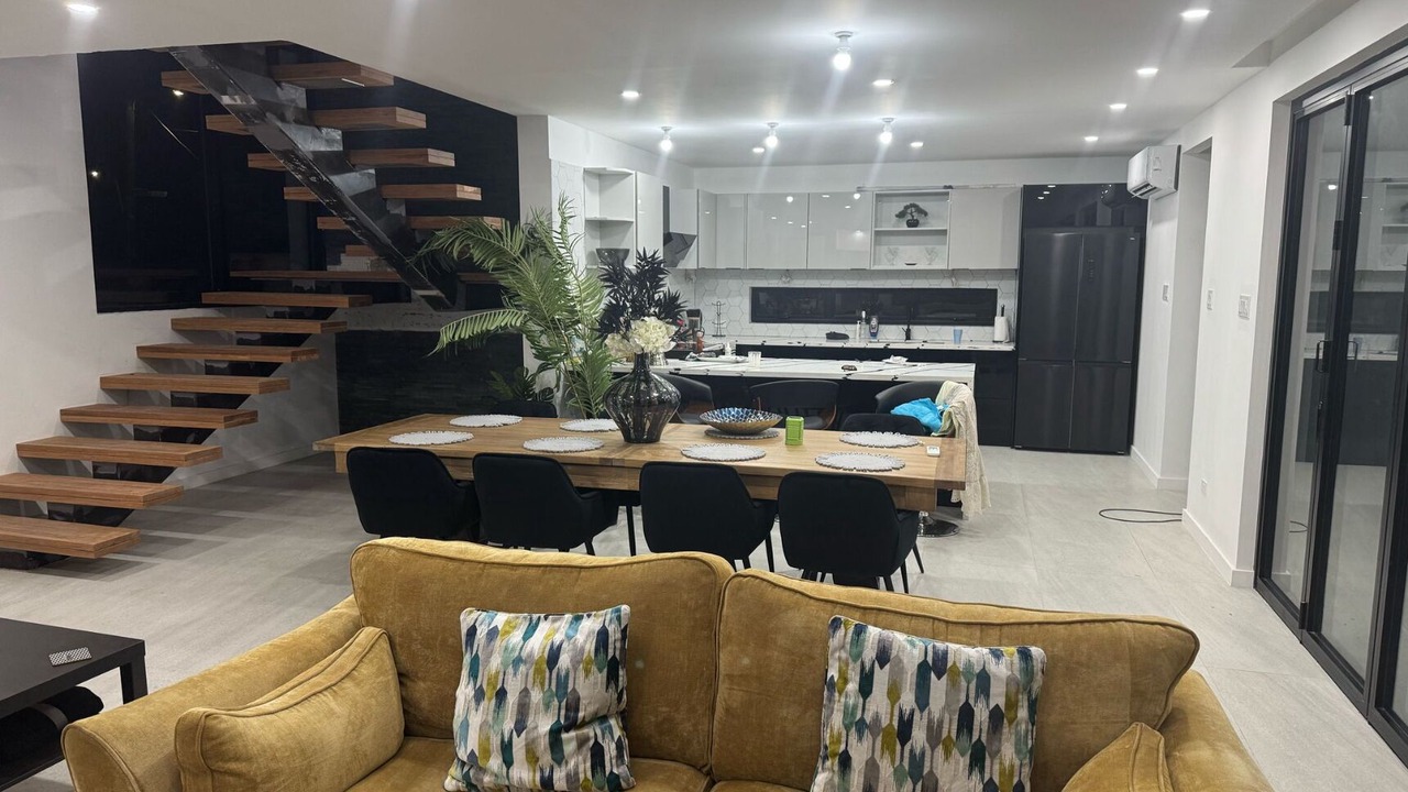 Photo of Livingroom in Belair