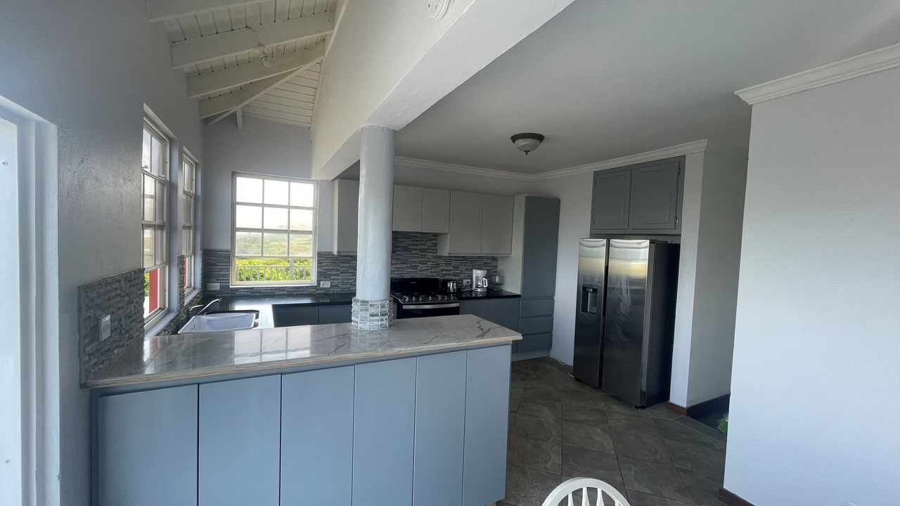 Photo of Kitchen in Flatfield