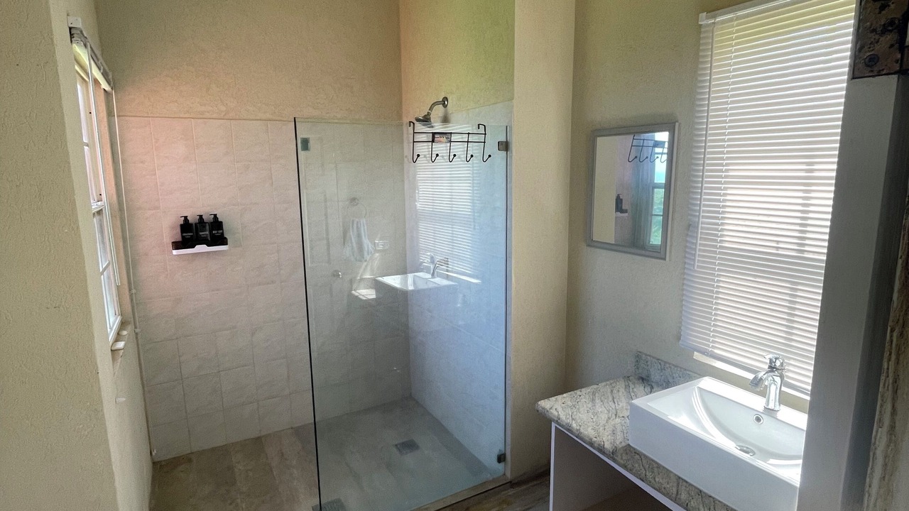 Photo of Bathroom in Flatfield