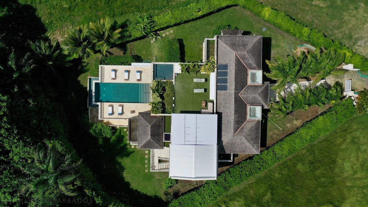 Photo of Outdoor in Orange Hill