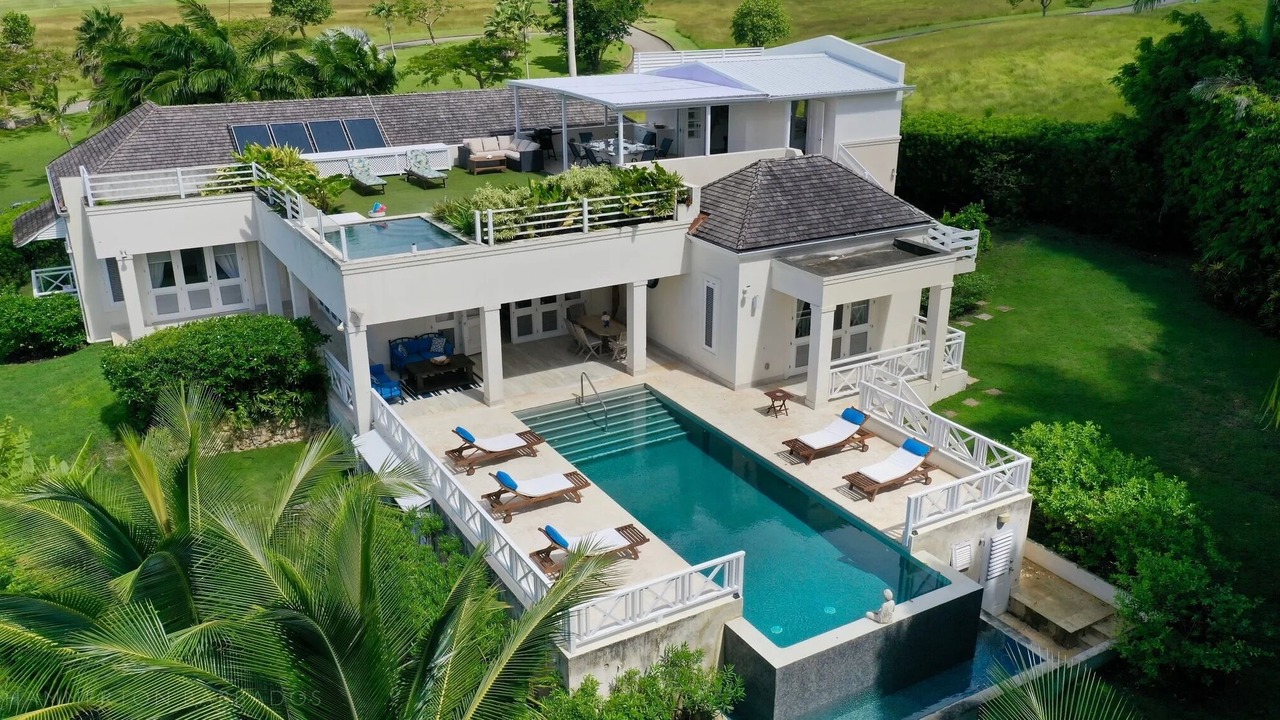 Photo of Outdoor in Orange Hill