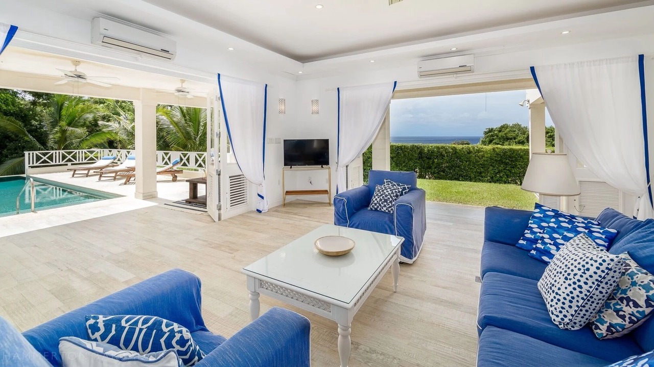 Photo of Livingroom in Orange Hill