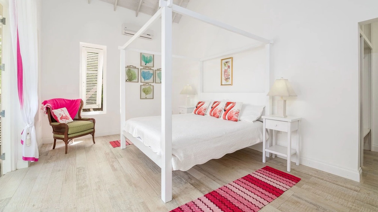 Photo of Bedroom in Orange Hill