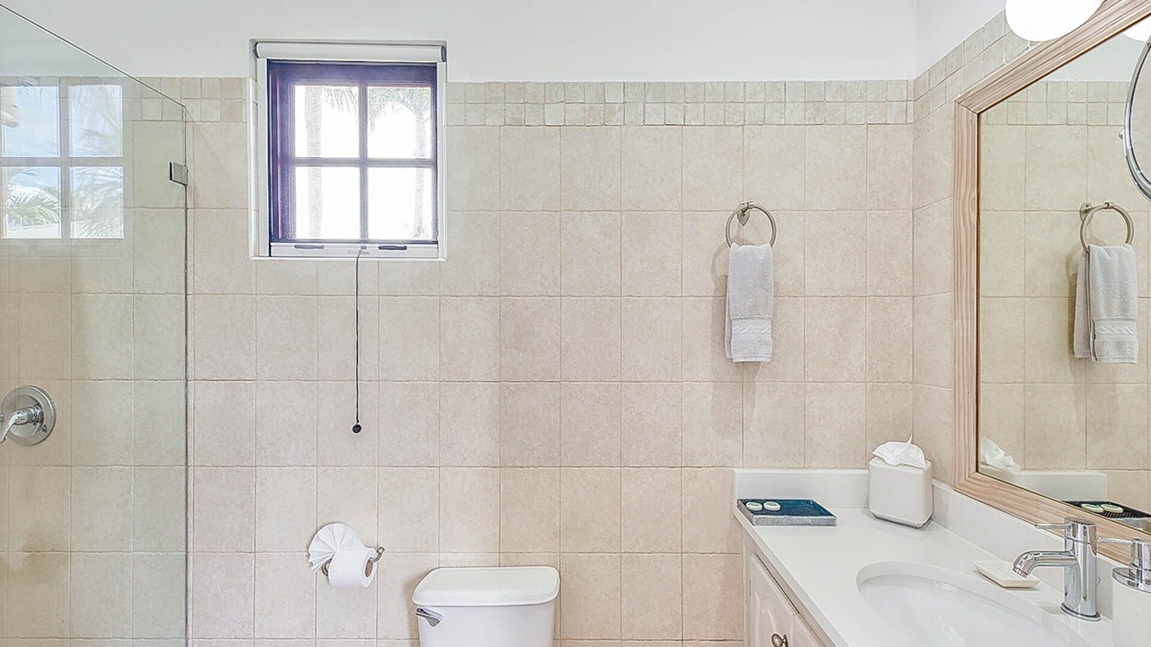 Photo of Bathroom in Gibbs Bay