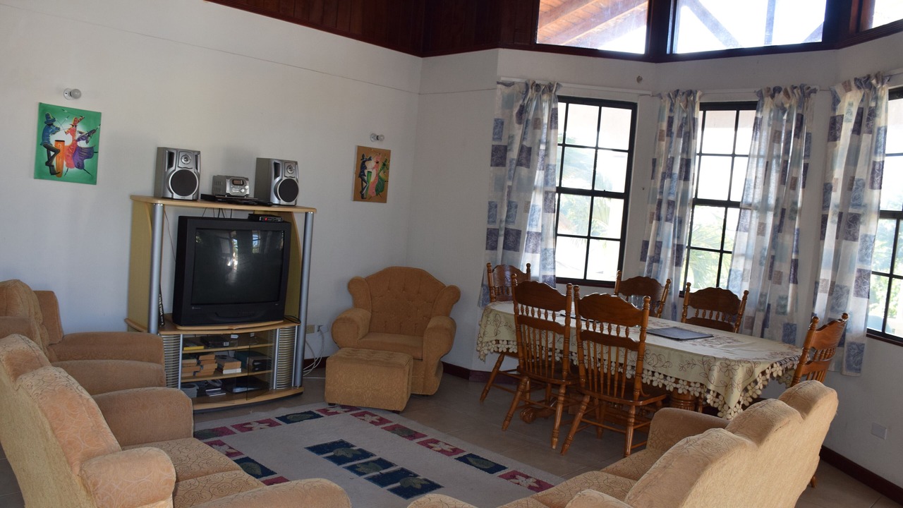 Photo of Livingroom in Arthurs Seat