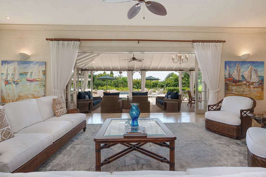 Photo of Livingroom in Mount Standfast