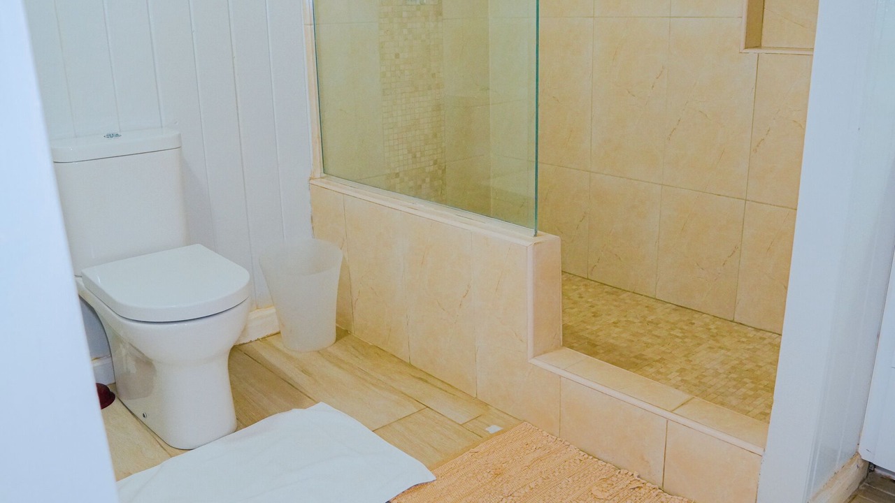 Photo of Bathroom in Inch Marlowe